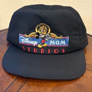 Vintage Disney MGM Studios Embroidery 80’s 90’s Black Snapback Cap One Size-USA